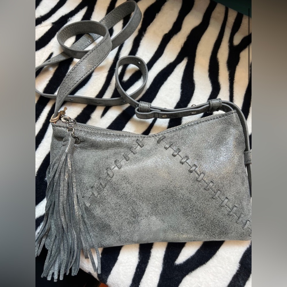 Excellent Hobo Paulette Crossbody Bag in Gorgeous Buffed Metallic Grey Leather